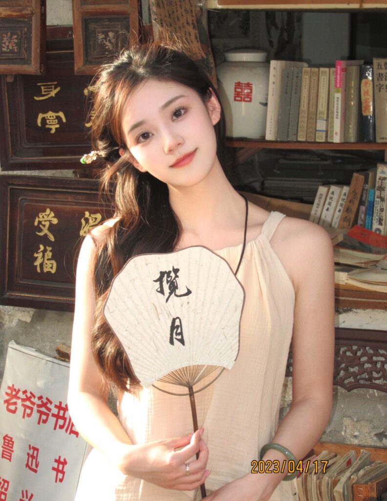 包养线上互动图片