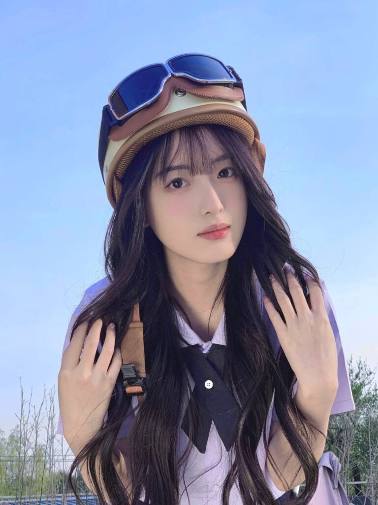 "一对情侣在浪漫的约会中享受美好的时光"