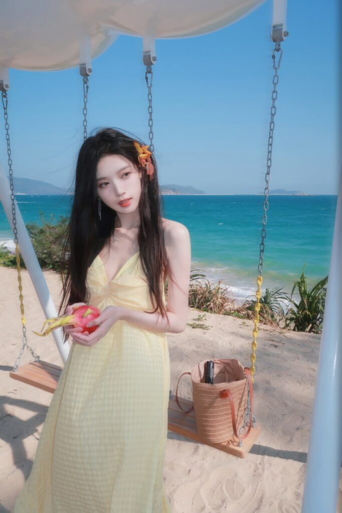 "包养经济模式图解，展示金主付费方式和包养服务体验的互动"