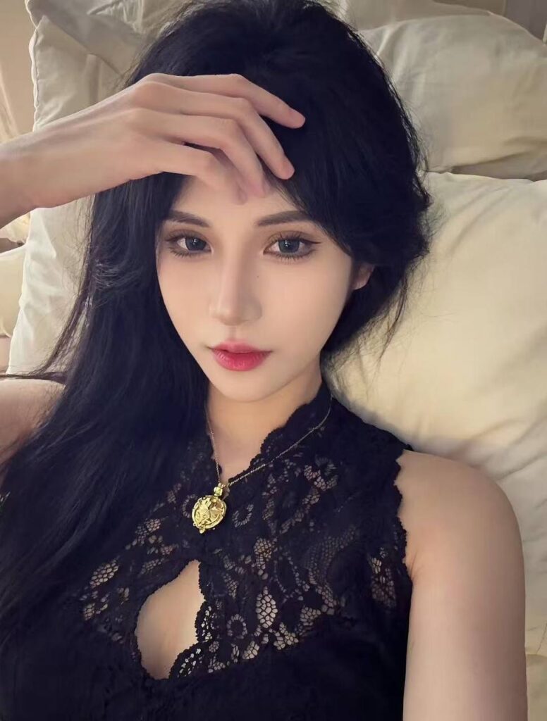 "包养艺术女生"